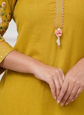 Floral embroidered  cotton kurta & trouser set 4