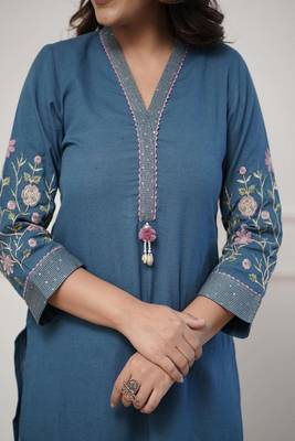 Floral embroidered  cotton kurta & trouser set 4