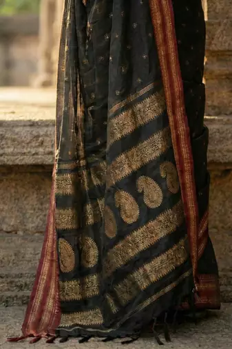 Black color soft silk blend zari woven women's beautiful saree with blouse