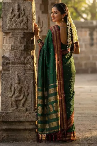 Green color soft silk blend zari woven women's beautiful saree with blouse
