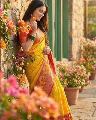 Yellow color pochampally silk blend zari woven women's indian saree 3