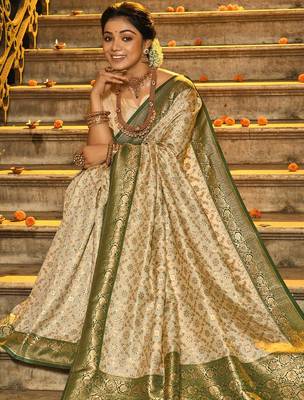 Dark green color banarasi silk blend zari weaving work saree with blouese 3