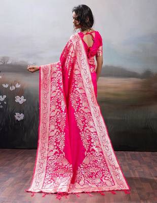 Pink color silk blend zari weaving work saree with blouese 2