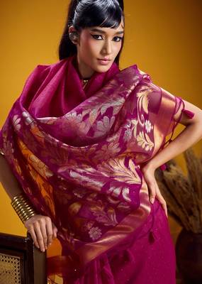 Pink color pure munga silk blend saree with blouse | handwoven munga silk blend saree for women 4