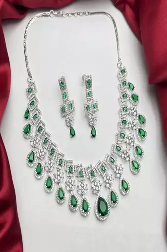 Emerald green cz bridal jewelry set | silver tone wedding necklace