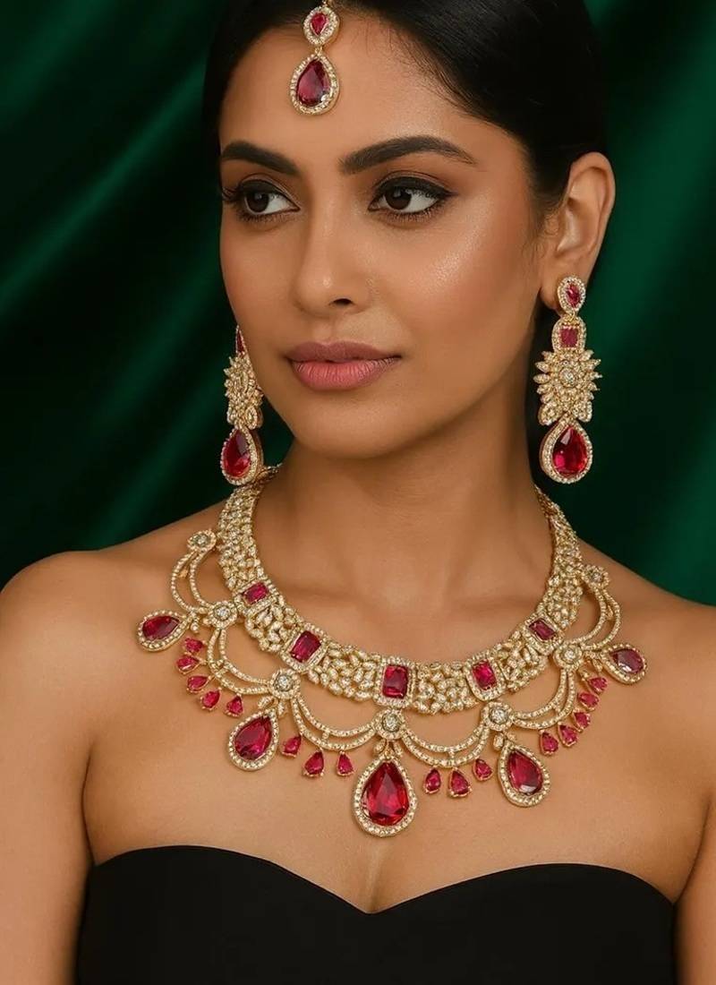 Red stone kundan bridal jewelry set | choker necklace, maang tikka