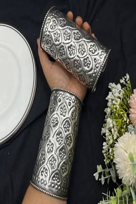 Oxidised silver hand cuff bracelet (set of 2) for women, wide floral vintage engraved statement cuff 2
