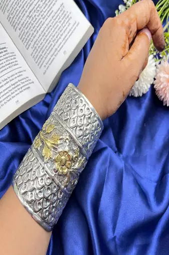 Oxidized silver cuff bracelet: vintage dual tone boho floral broad bangle adjustable