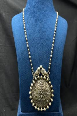 Oxidized silver bird statement necklace, big round tribal pendant 2