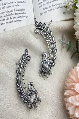 Oxidized silver peacock ear cuff: indian pearl statement jewelry 2
