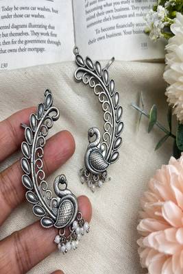 Oxidized silver peacock ear cuff: indian pearl statement jewelry 3