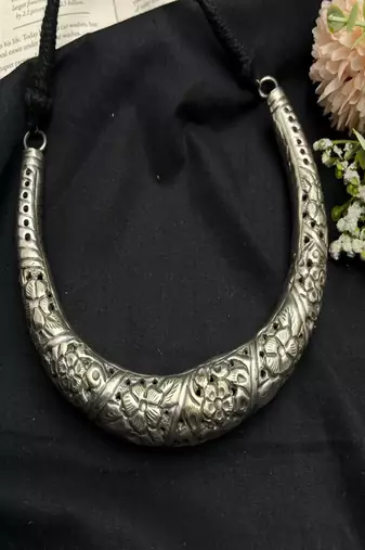 Tribal banjara boho jewelry | oxidized silver chitai choker hasli torque handmade necklace