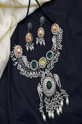 Oxidized silver indian jewelry set: kundan, pearl & peacock