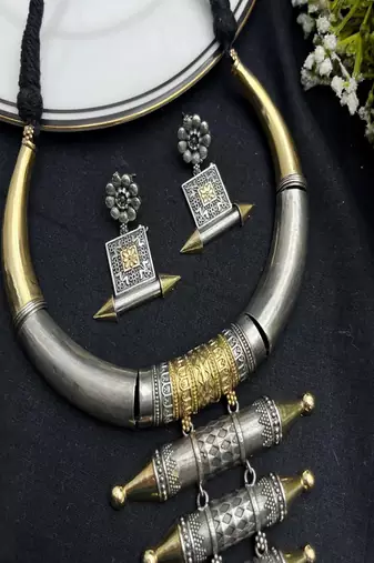 Oxidised silver gold torque hasli necklace set with earrings vintage handmade tribal hansli jewelry