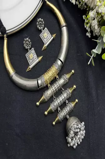 Oxidised silver gold torque hasli necklace set with earrings vintage handmade tribal hansli jewelry