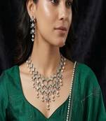 Oxidized silver mint green choker necklace set with pearls, indian ethnic kundan jewelry for women