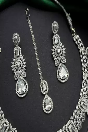 Silver cz bridal jewelry set: choker necklace, earrings, maang tikka