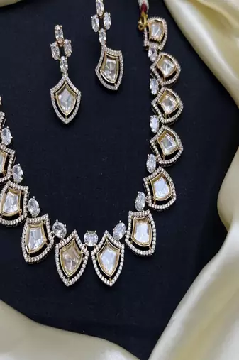 Kundan necklace set with earrings indian bridal jewelry gold plated polki choker
