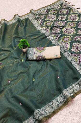 Women's bottle green printed cotton saree with unstiched blouse piece