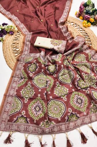 Women's maroon printed cotton saree with unstiched blouse piece