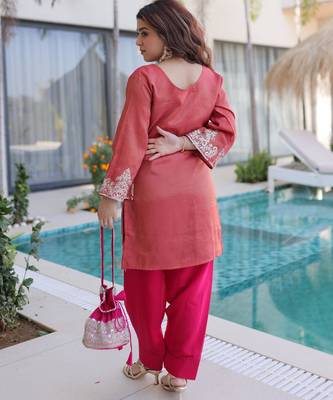 Peach viscose sequins & coding zari embroidered kurta with pant and designer batwa 2