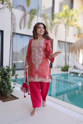 Peach viscose sequins & coding zari embroidered kurta with pant and designer batwa 4