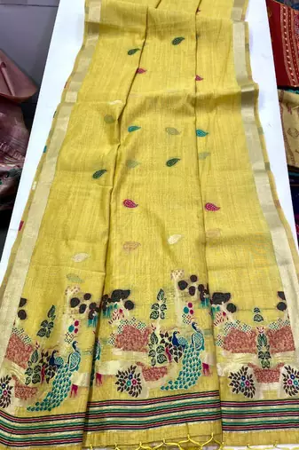 Yellow  Color Weaving design Munga cotton saree 