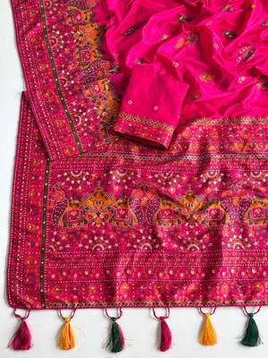 Rani Pink Color Kashmiri Thread Zari Woven Work Pashmina Dola Silk Saree 2