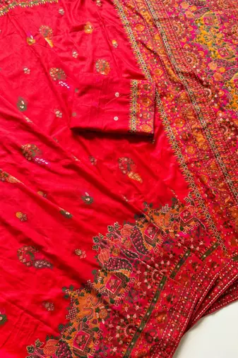 Red Color Kashmiri Thread Zari Woven Work Pashmina Dola Silk Saree