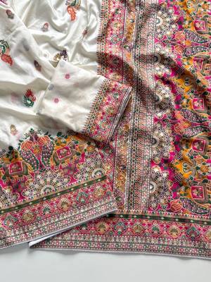White Color Kashmiri Thread Zari Woven Work Pashmina Dola Silk Saree 5