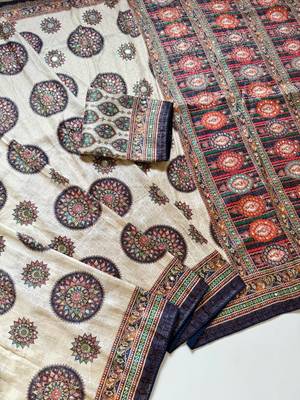 Off White Color Jari Jaqurad Weaving With Print Work Dola Silk Saree 3