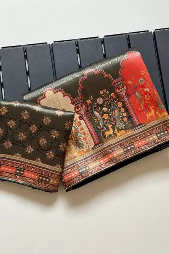 Black Color Jaqurad Weaving With Print Work Dola Silk Saree