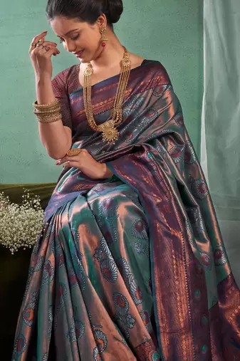 Fashionable rama green woven silk cotton saree with unstitched blouse
