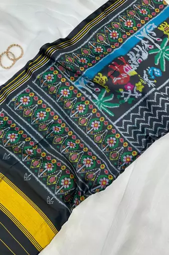 Balck Color Patola-Style Figure Print And Zari Lining Stripe Border art silk saree