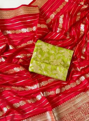 Red Color Jari Jaqurad Weaving Work georgettete Saree 3