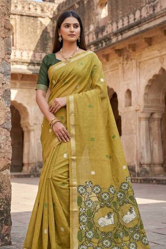 Women's green floral printed cotton saree with unstiched blouse piece