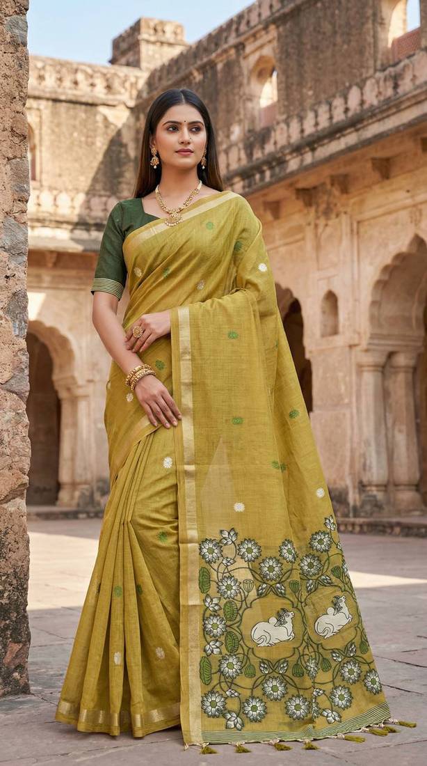 Women's green floral printed cotton saree with unstiched blouse piece