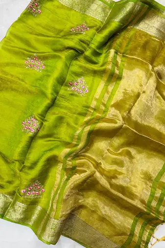 Parrot Green Color Zari Border And Lagdi Pallu art silk saree