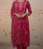 Label divine attire women’s rani rayon kurta pant set with lace work and dupatta