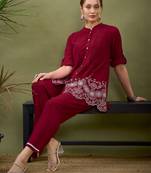 Label divine attire women’s red viscose rayon thread work kurta pant set with collar neck