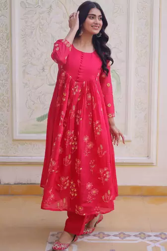Enchanting Pink Thread Embroidery Chanderi Function Wear Pant Suit