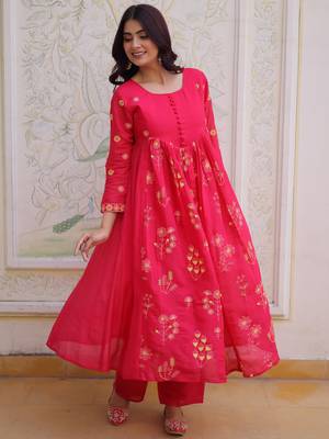 Enchanting Pink Thread Embroidery Chanderi Function Wear Pant Suit 5