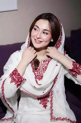 White reyon cotton embroidery thread work patiala suit