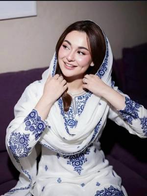 White reyon cotton embroidery thread work patiala suit 3