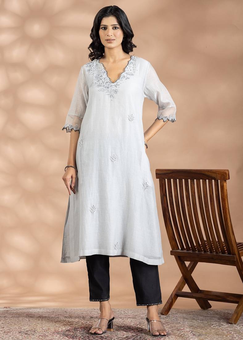 Grey chanderi silk floral print kurta set