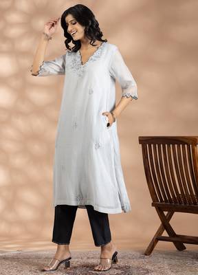 Grey chanderi silk floral print kurta set 3