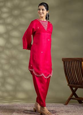 Pink satin floral print kurta set 1