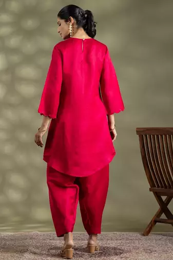 Pink satin floral print kurta set