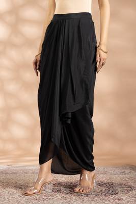 Black art silk floral print kurta set 4