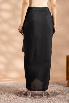 Black art silk floral print kurta set 5